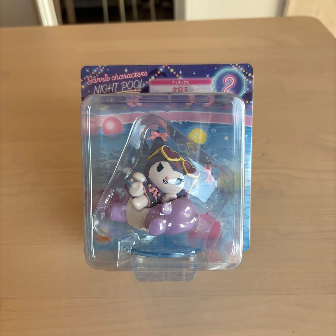サンリオ　ナイトプール　フィギュア8点　Happyくじ　figures