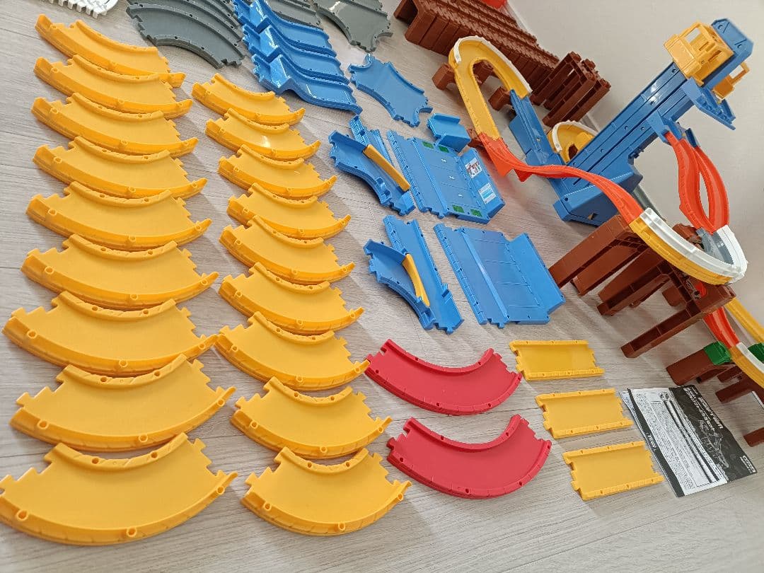 トミカシステム 超大量セット 5way ダブルリフトどうろセット