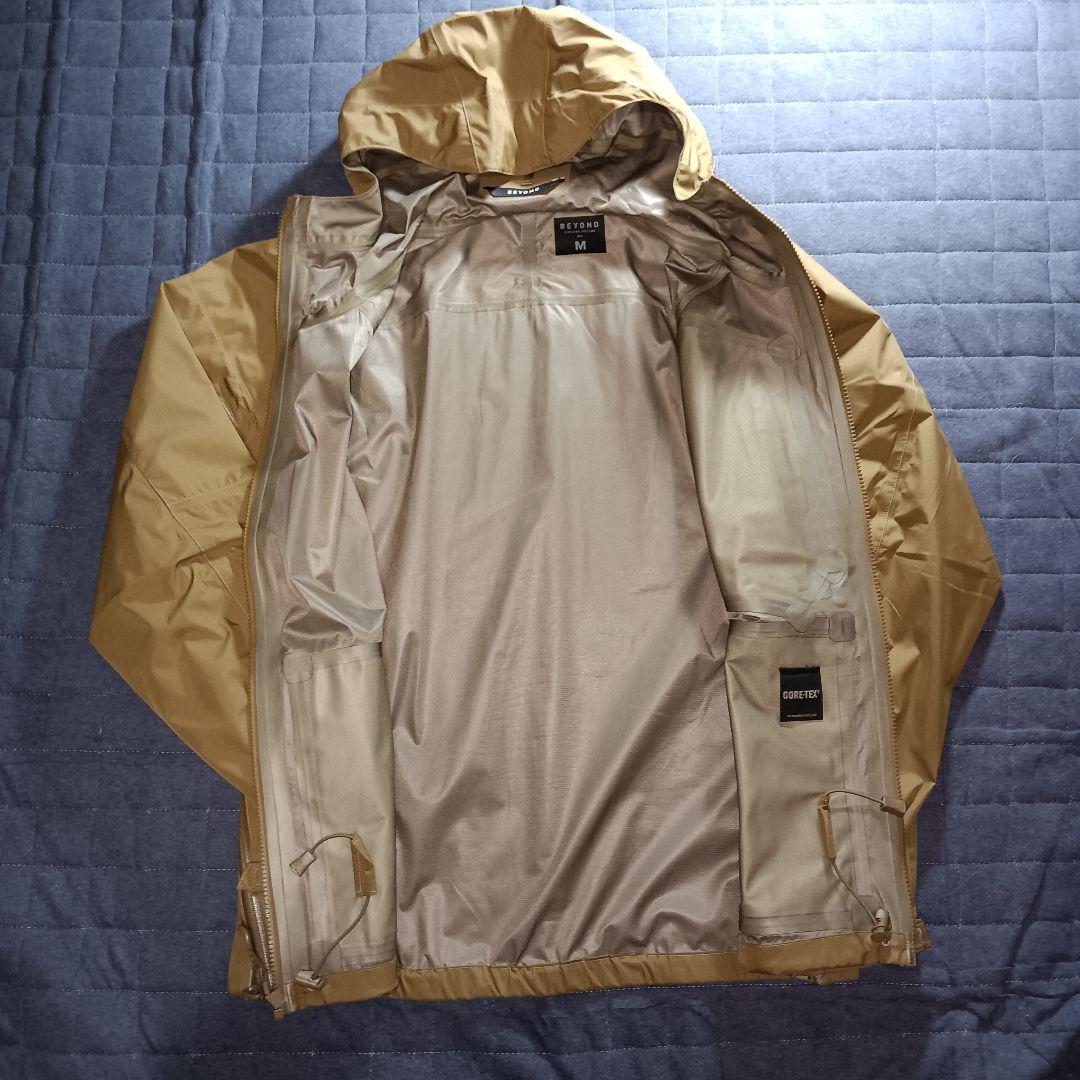 ビヨンドクロージングGORE-TEX M ベージュ
