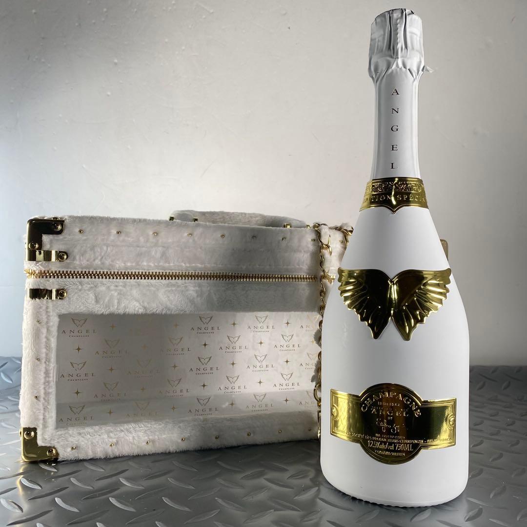 エンジェル　シャンパン　ホリデー　ホワイト　ロゼ　クリスマス　ファー　27