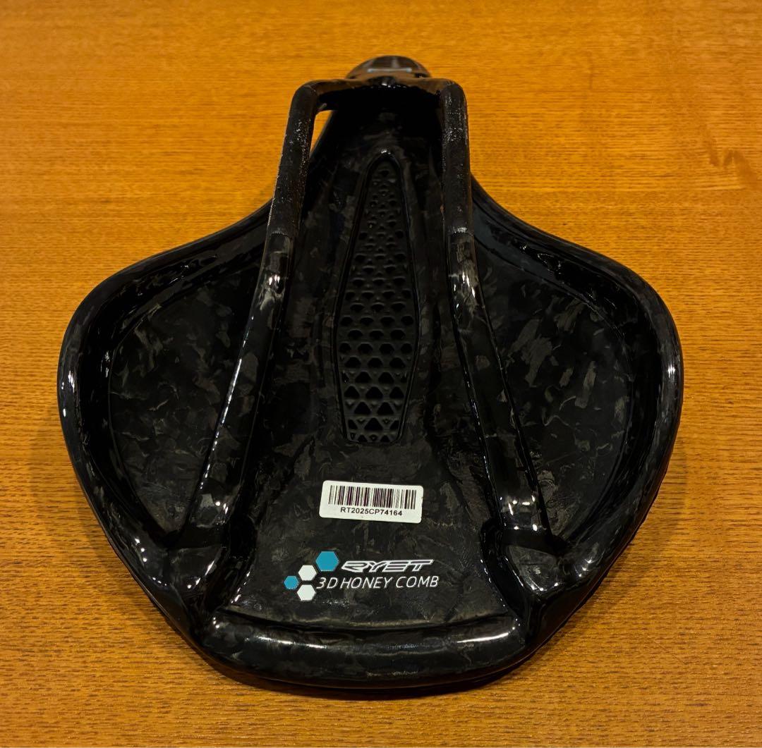 3Dプリントサドル　RYET製