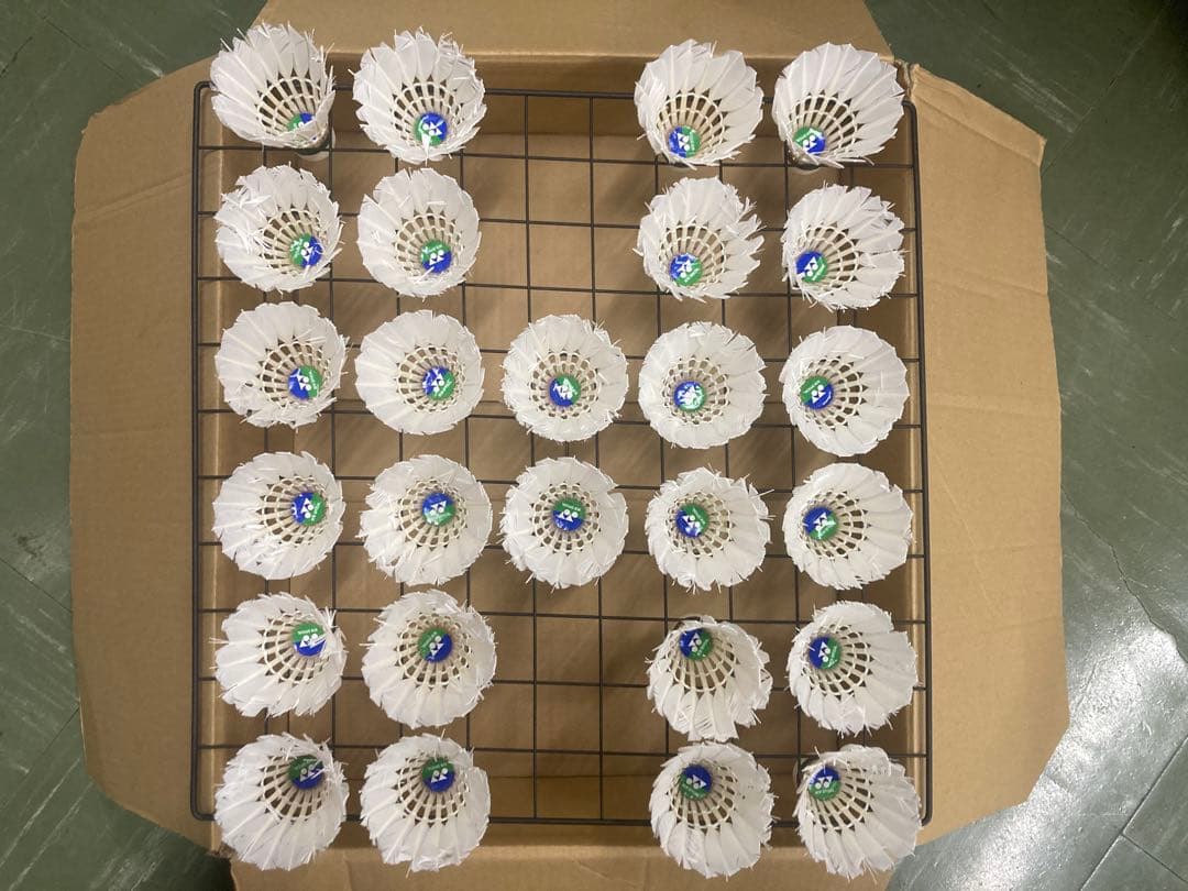 ニューオフィシャルなど　ノック用シャトル130個①