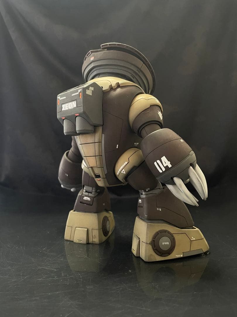 MG1/100 アッガイ