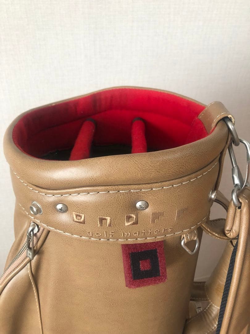 オノフ キャディバッグ 8.5型　キャメル