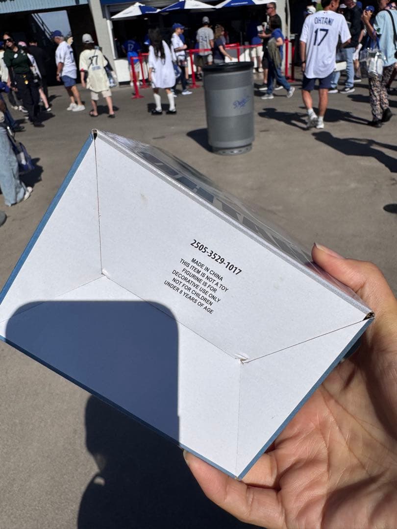 大谷翔平　50/50 ホームラン　ボブルヘッド　ドジャース　来場者限定　冊子付