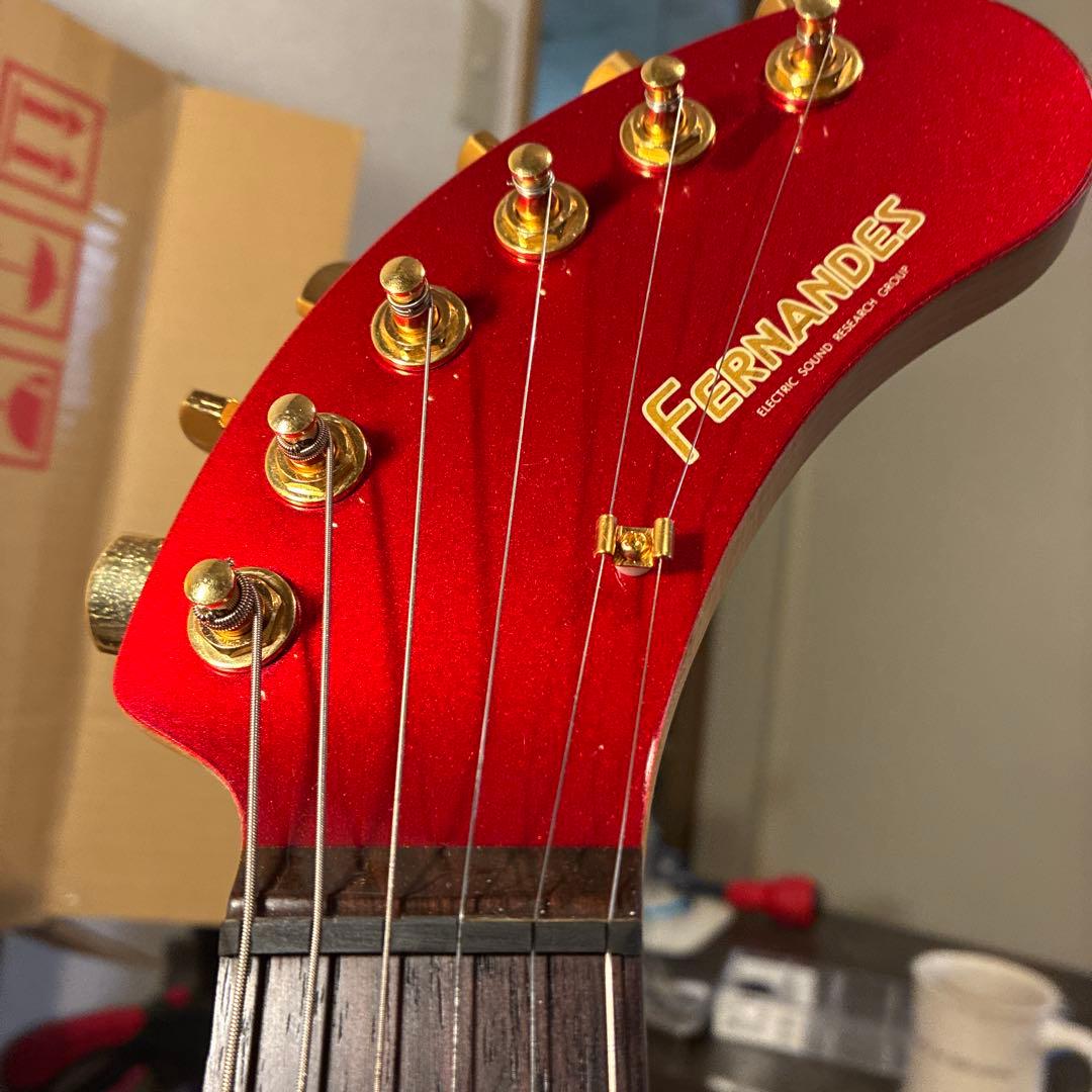 Fernandes zo-3 Cレッド