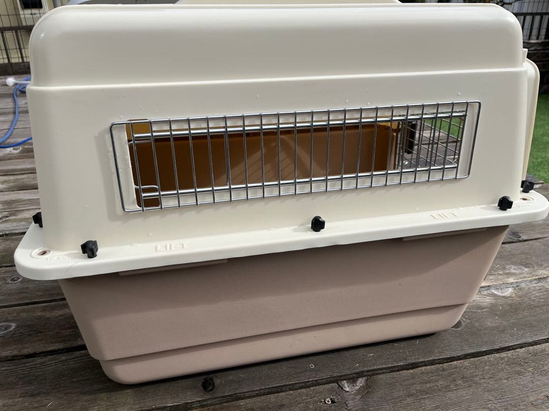 Petmate 中型犬用ケージ 200M ホワイト／ベージュ