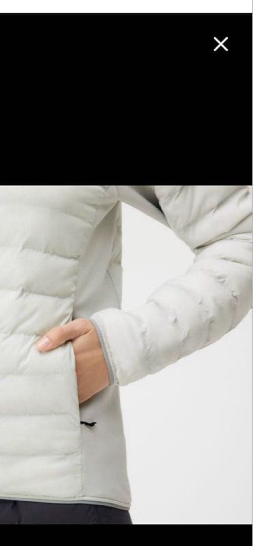 新品未使用タグ付き♪ ザ・ノース・フェイス　レッドランフーディ レディース