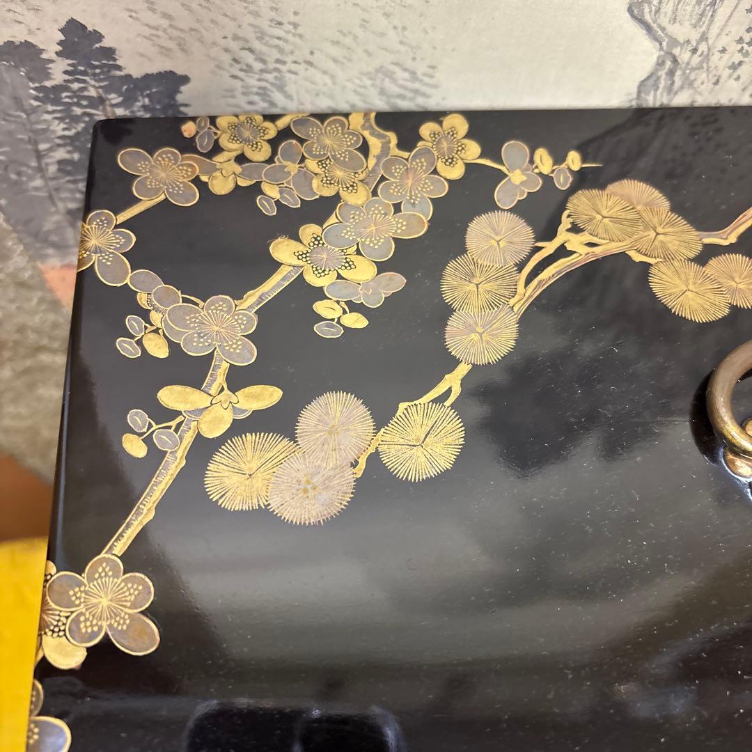 古美術 大名弁当 梅 　松 手提箱 漆器 時代物 稀少物