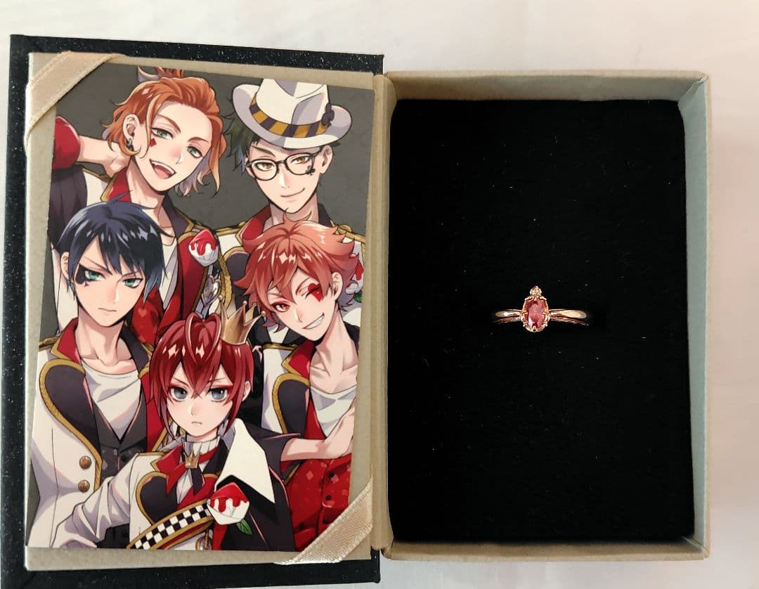 希少　ツイステッドワンダーランド　ハーツラビュル寮　オーバルストーンリング　指輪
