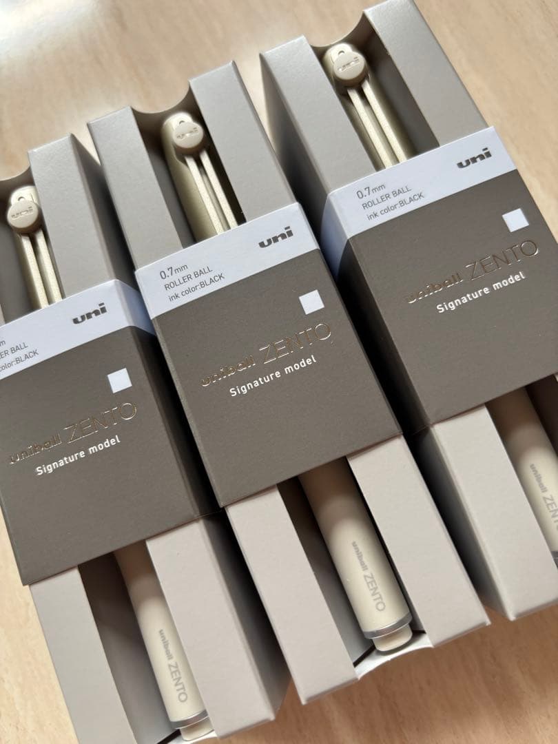 ユニボールゼント シグニチャーモデル シャンパンゴールド ZENTO 三菱鉛筆