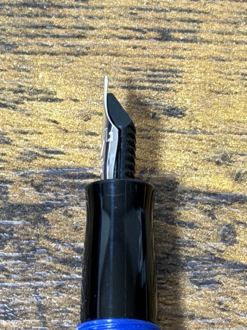 新品未使用　ウォーターマン チャールストン　万年筆 ブルー 18金　細字