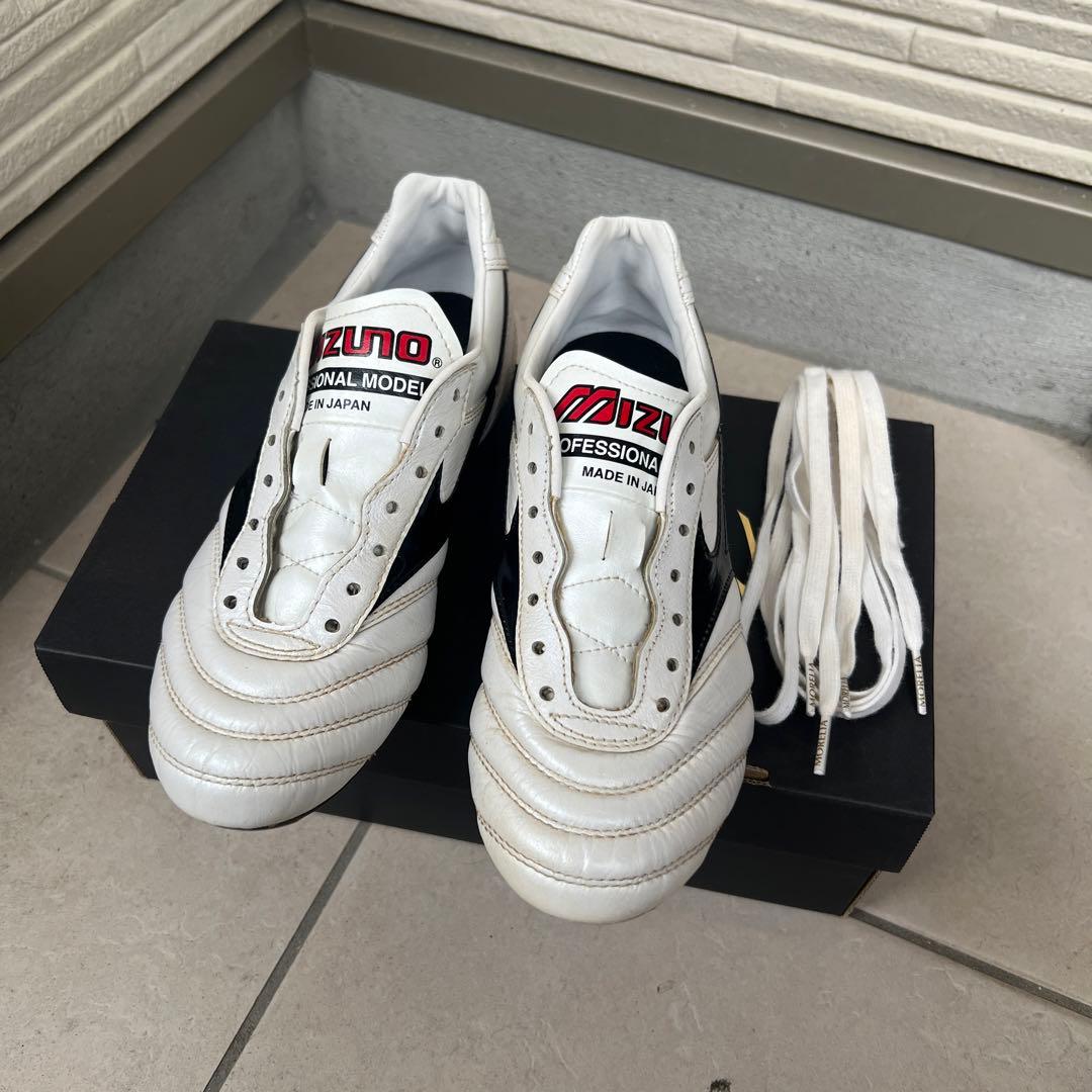 ミズノ　サッカースパイク モレリア II JAPAN 22.0