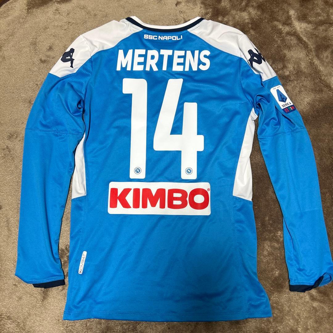 ナポリ Mertens