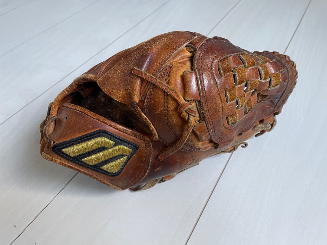 Mizuno ミズノプロオーダービッグM 硬式グローブ 右投げ用　オールラウンド