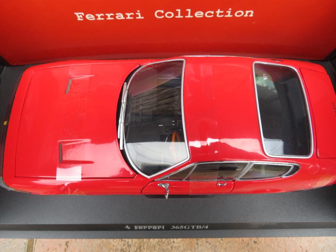 京商　1/18　フェラーリ365GTB4（デイトナ）