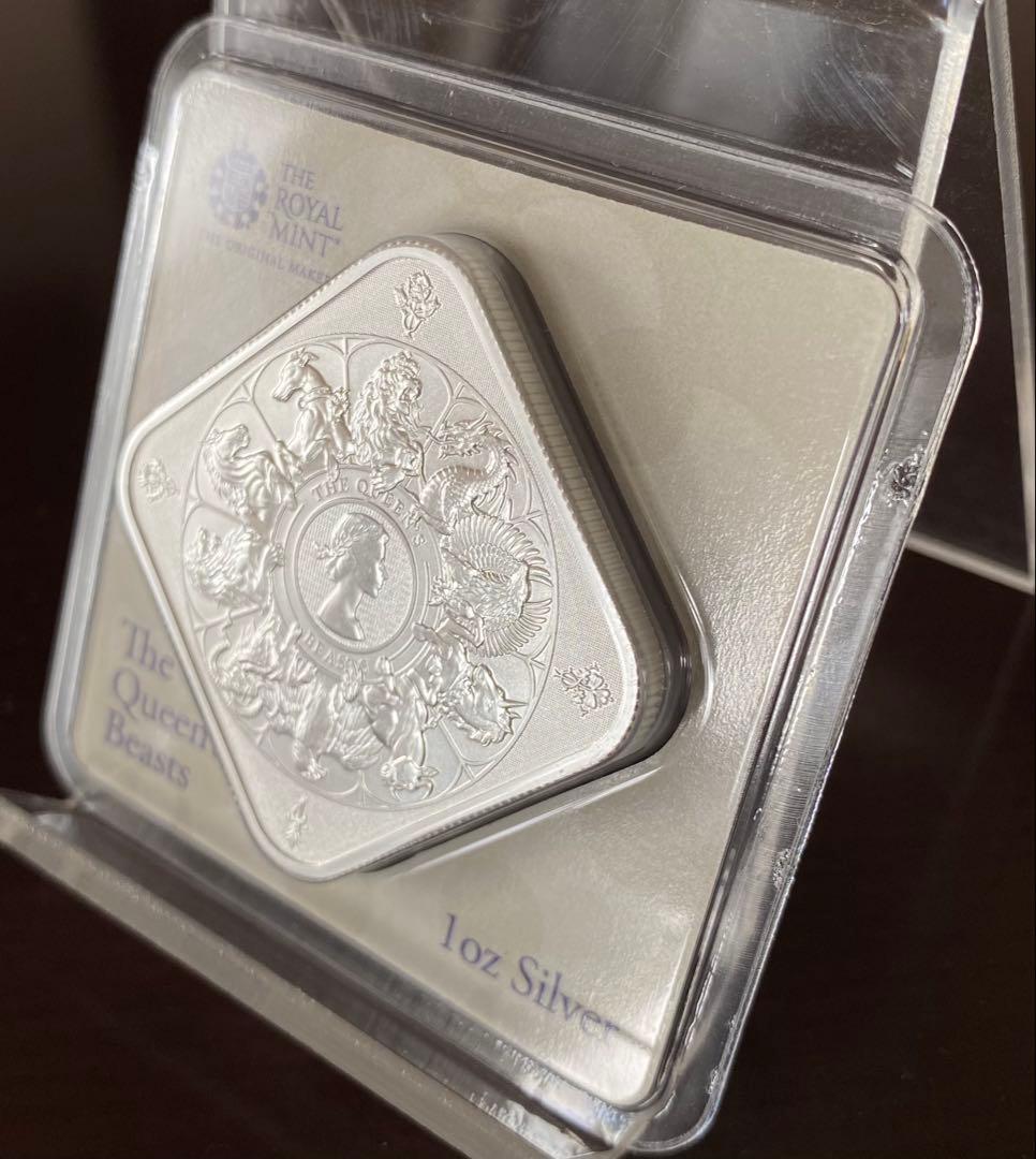 ☆大人気品薄☆クイーンズビースト コンプリーター 1オンス シルバーバー