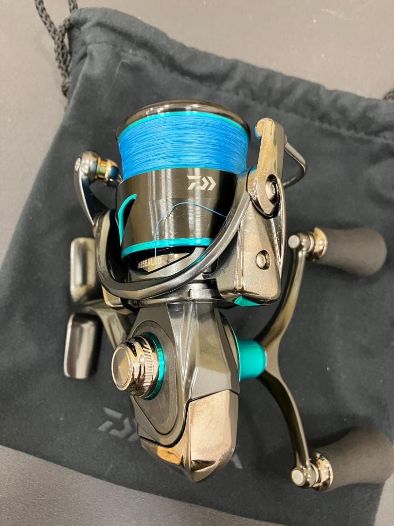 21エメラルダスairLT2500-DH リール