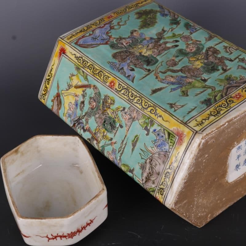 緑地パステル戦将紋お茶の缶 景徳鎮 陶磁器 装飾品 現代工芸品 美術品 置物