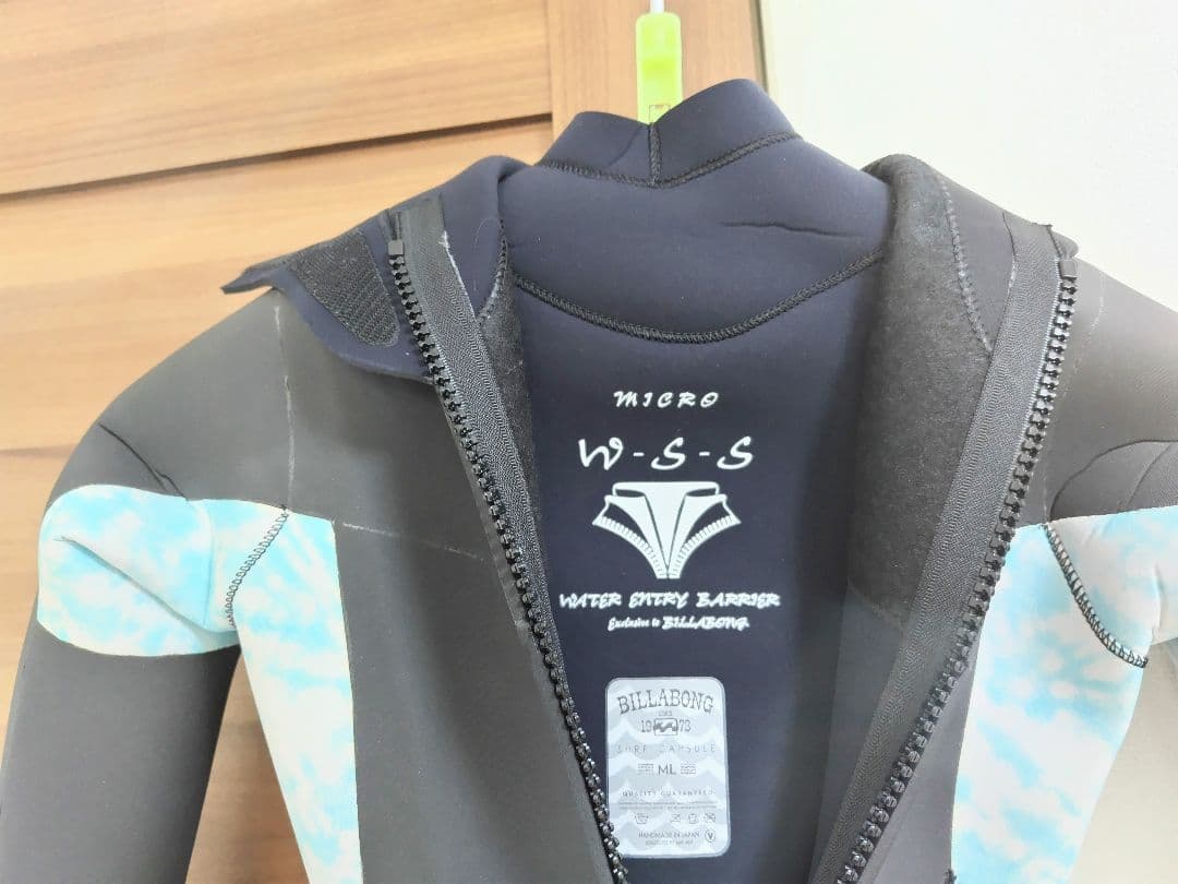 新品送料無料！Billabong レディースセミドライウェットスーツ