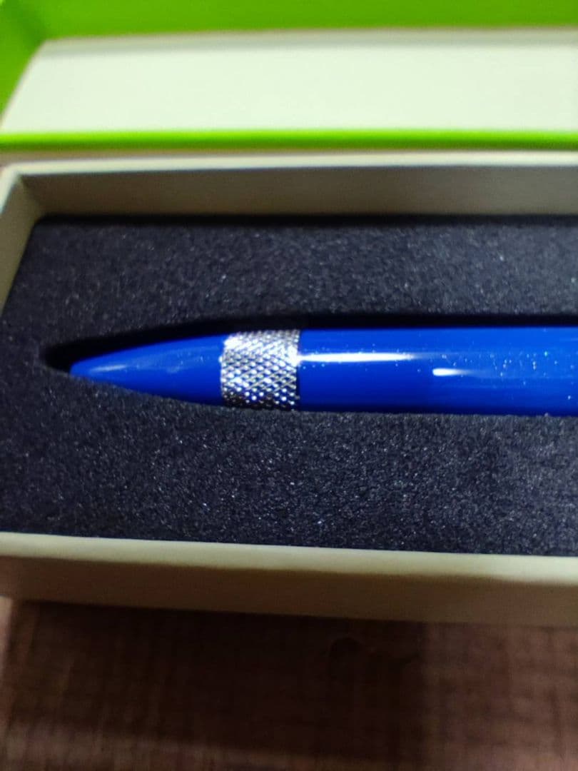 BENTLEY 青 ボールペン