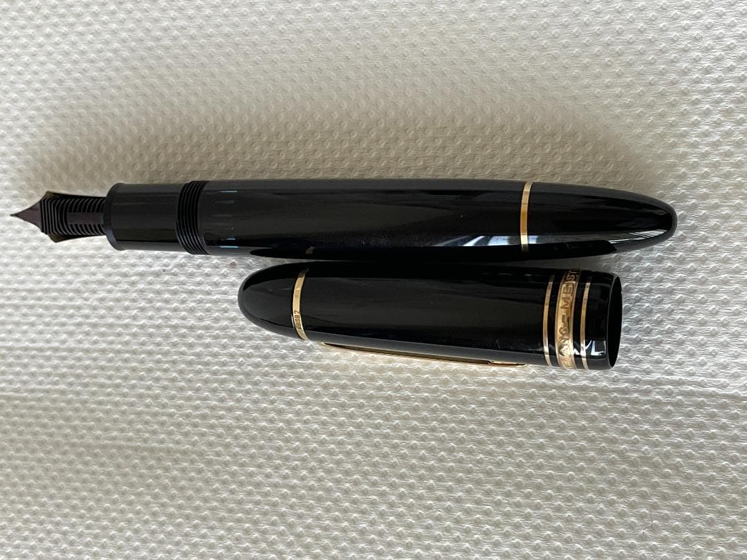 モンブラン 149 マイスターシュテュック 18K (F) 細字 750