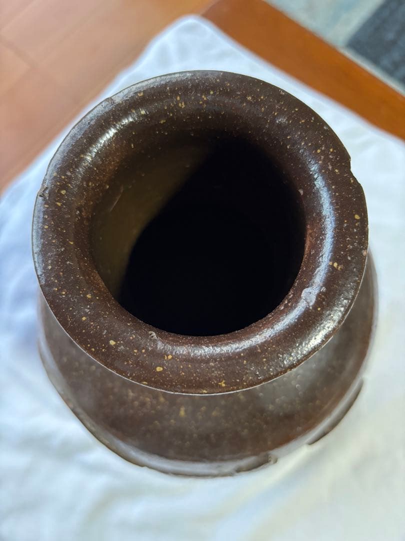 花入り 　古い甕　酢甕　　　骨董品　花瓶