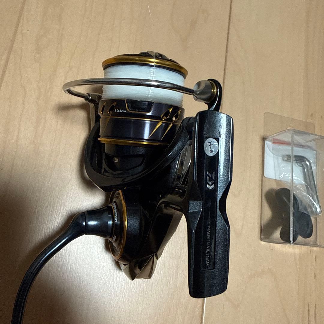 DAIWA CALDIA 3000 スピニングリール