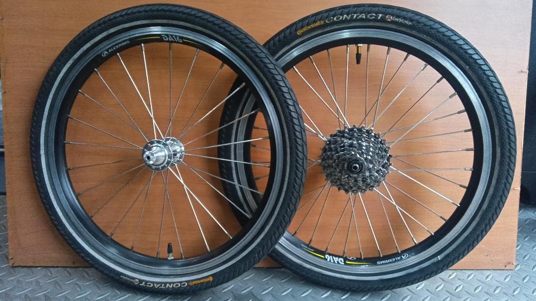 bd-1専用 18㌅Capreo（リアハブ）前後ホイルセットセット