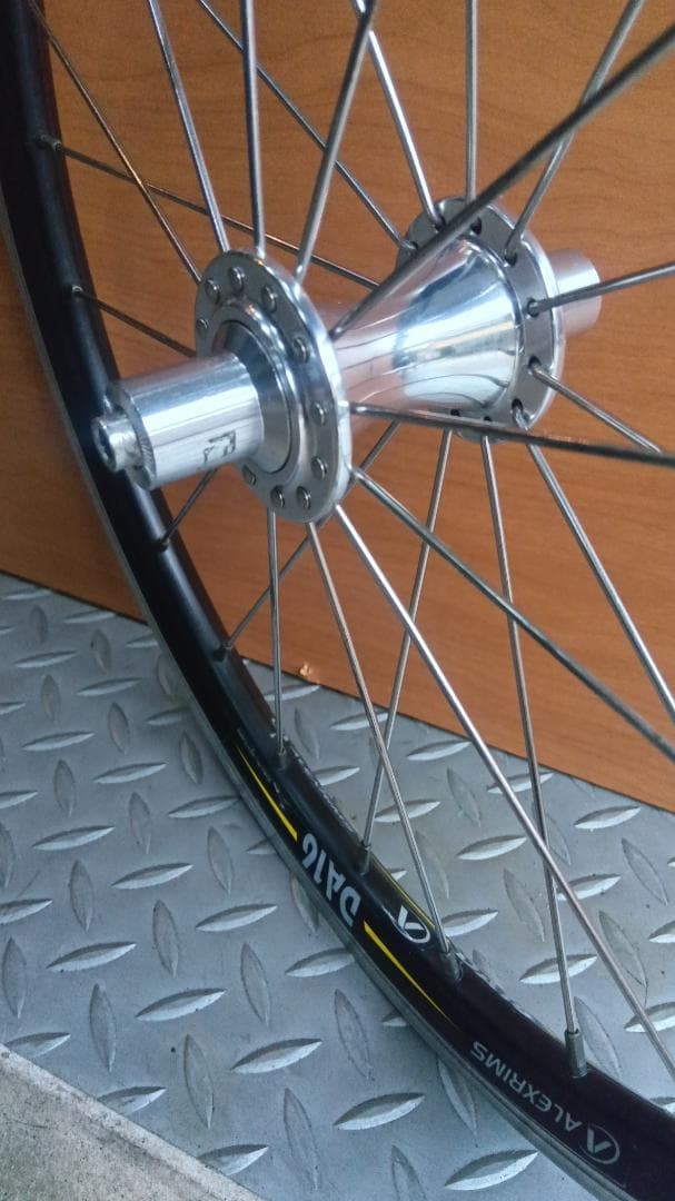 bd-1専用 18㌅Capreo（リアハブ）前後ホイルセットセット