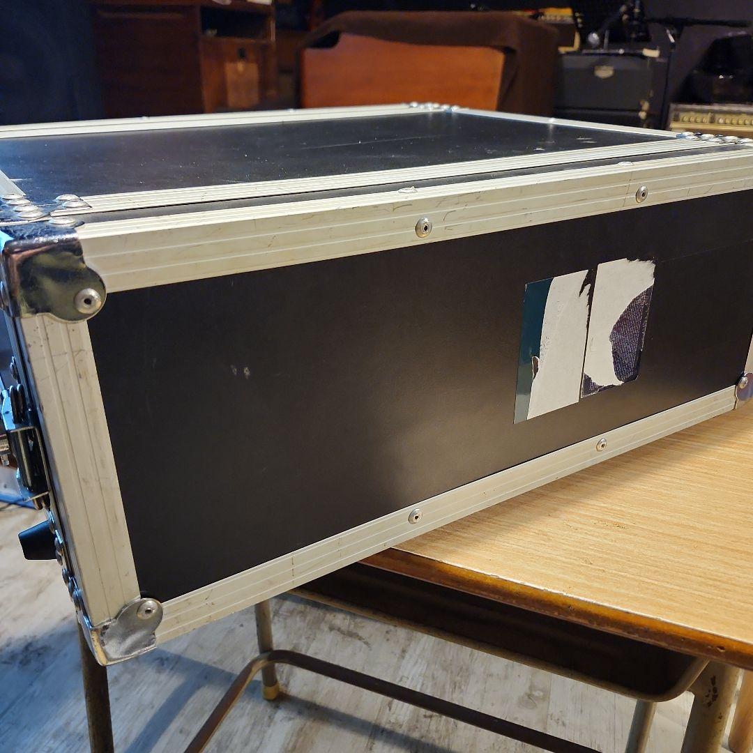 アルミ製 4U ラックケース スライド棚付き