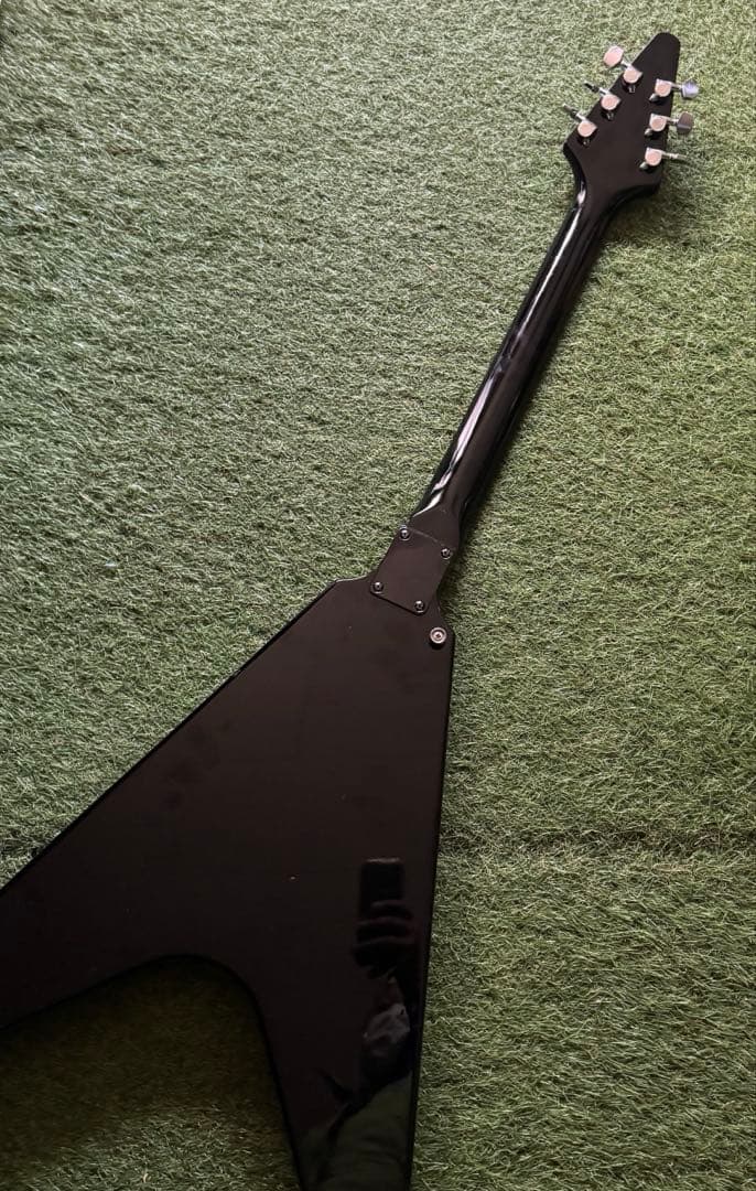 T*A様 メーカー不明　フライングV ブラック