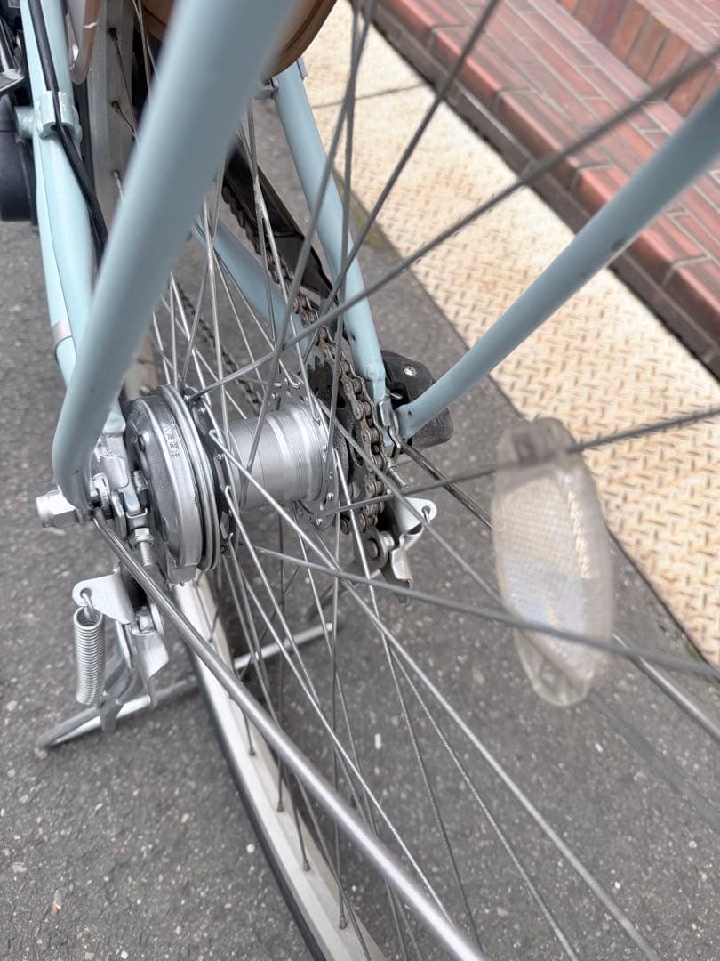 大阪府　ブリヂストン　自転車 水色 シティタイプ 前面バスケット付き