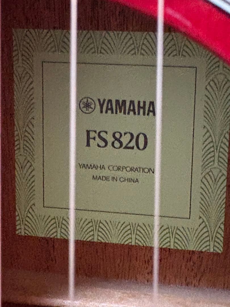 送料込！Yamaha FS-820 アコースティックギター