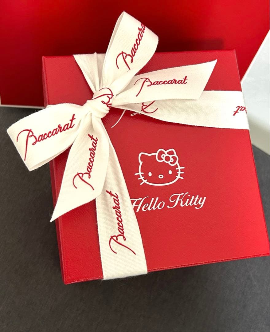 Baccarat ハローキティ　クリスタルフィギュア