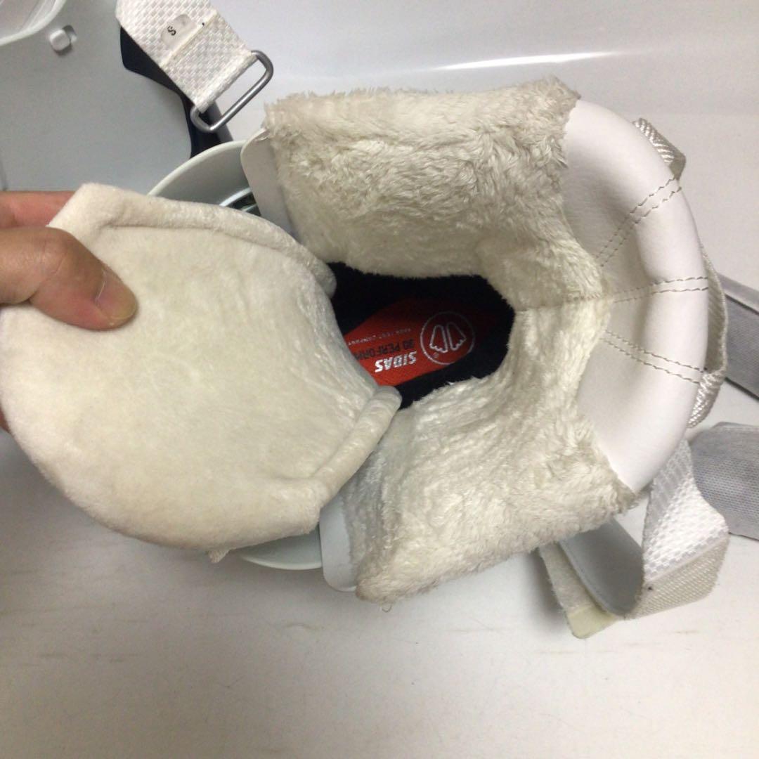 ATOMIC HAWX PRIME 95スキー用ブーツ ネイビー/ホワイト