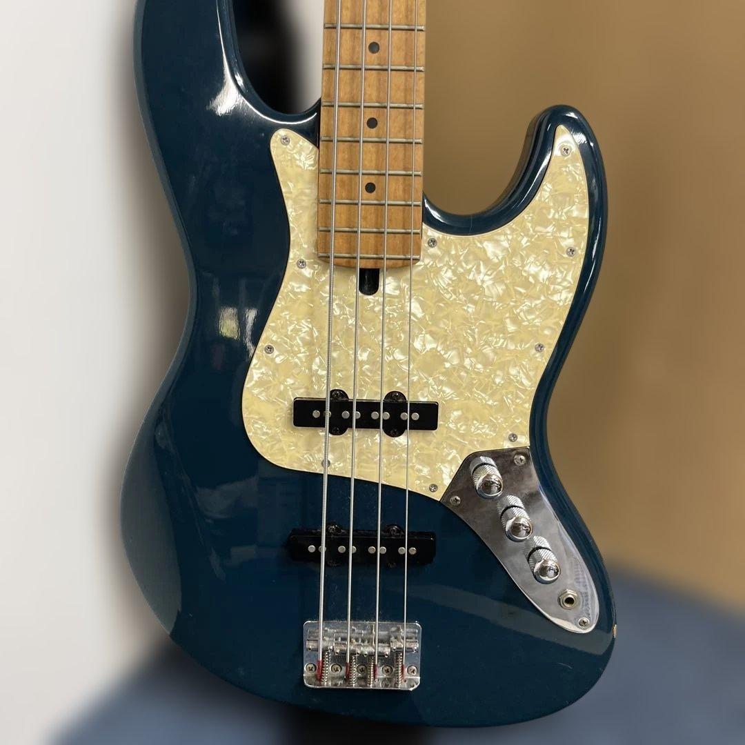 Brian by bacchus ギター ブルー