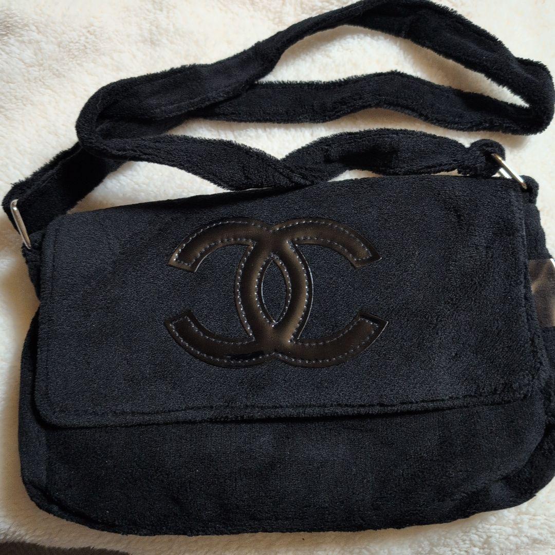 新品非売品　CHANEL ブラック！ショルダーバッグ