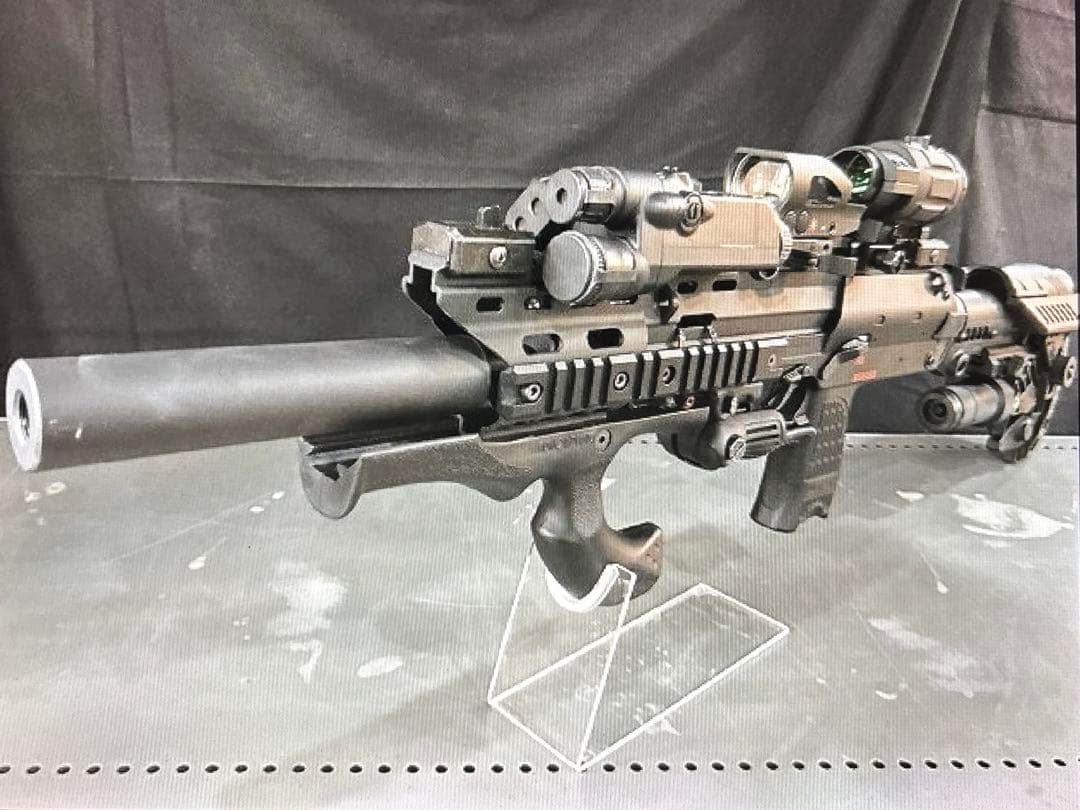 ［Is］東京マルイ MP7A1 電動コンパクトマシンガン カスタム
