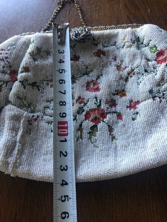 フランスアンティーク　マイクロガラスビーズと刺繍バッグ