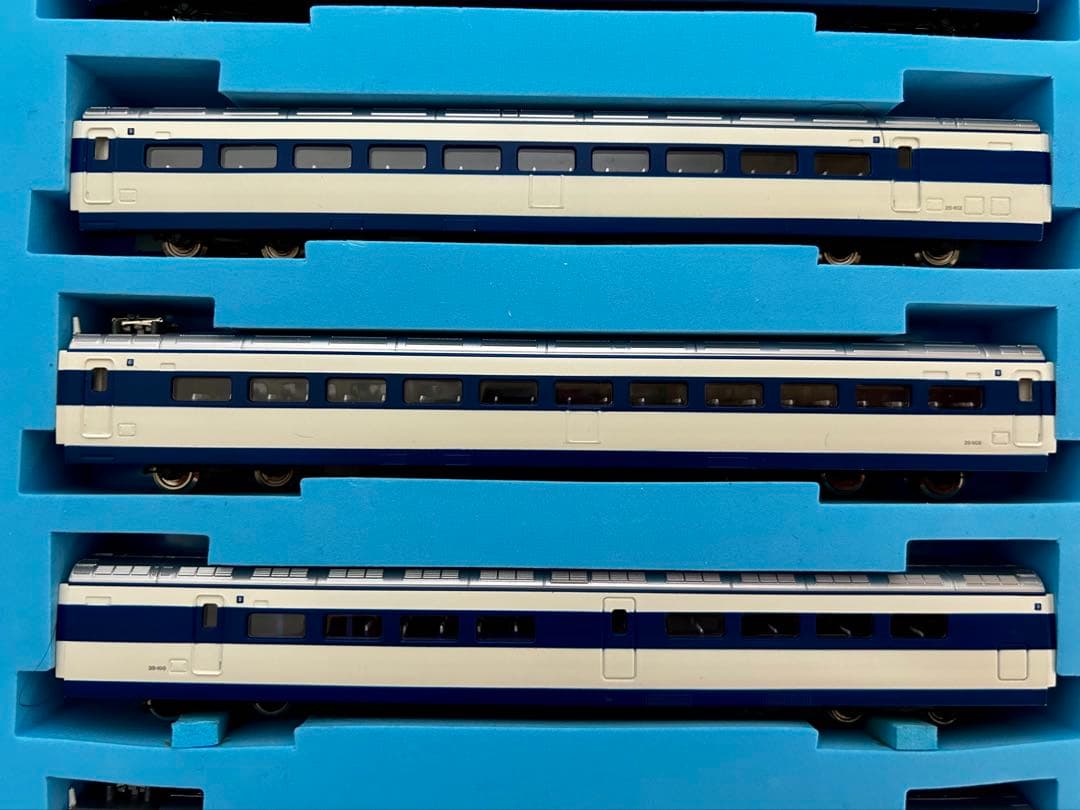 マイクロエース 東海道・山陽新幹線 0系新幹線（大窓）18次車「ひかり号」16両