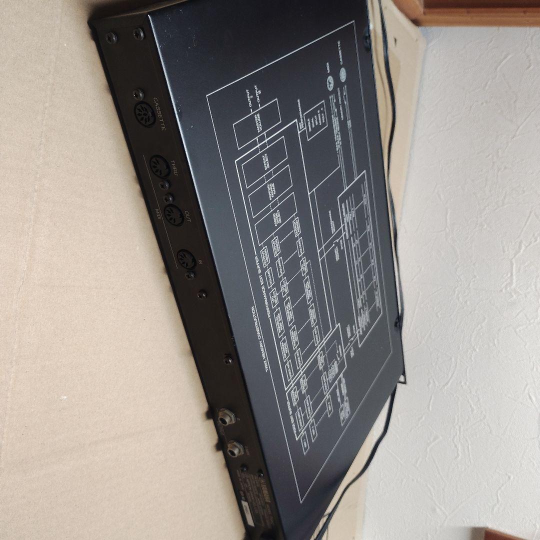 YAMAHA 音源モジュール TX81Z FM音源　取扱説明書付き