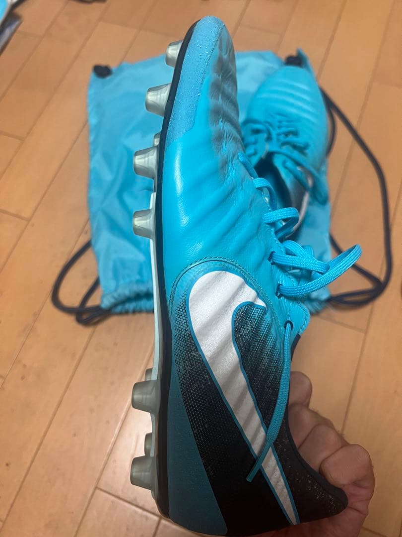 ナイキ ティエンポ レジェンド7 ACC 新品未使用 28.5 ケース付き