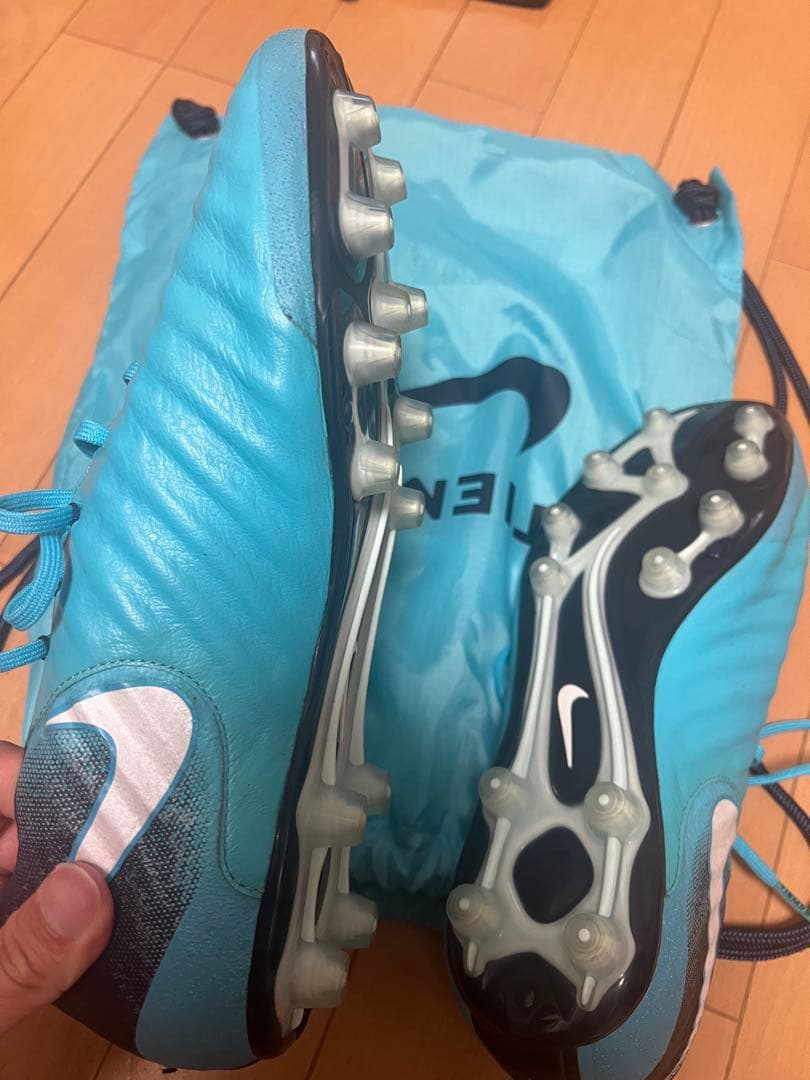 ナイキ ティエンポ レジェンド7 ACC 新品未使用 28.5 ケース付き