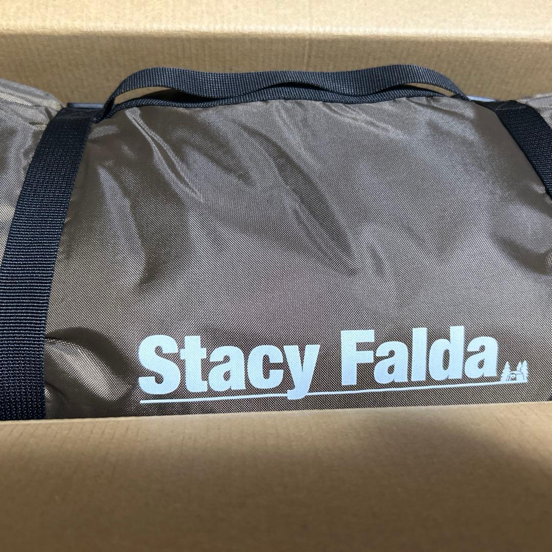 ステイシーファルダ