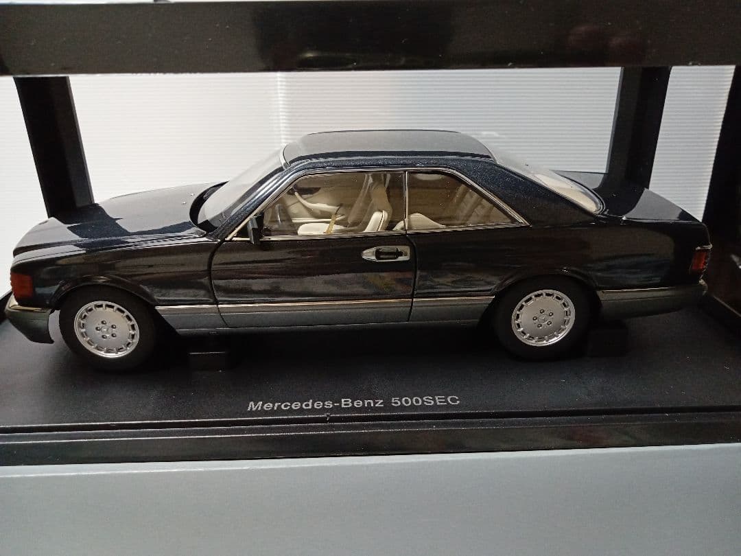 オートアート 1/18 メルセデスベンツ500SEC クーペ