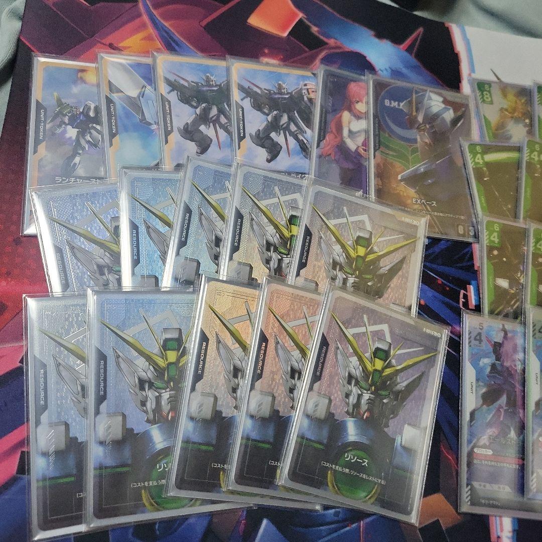 ガンダムカード　緑白ウイングガンダムデッキ