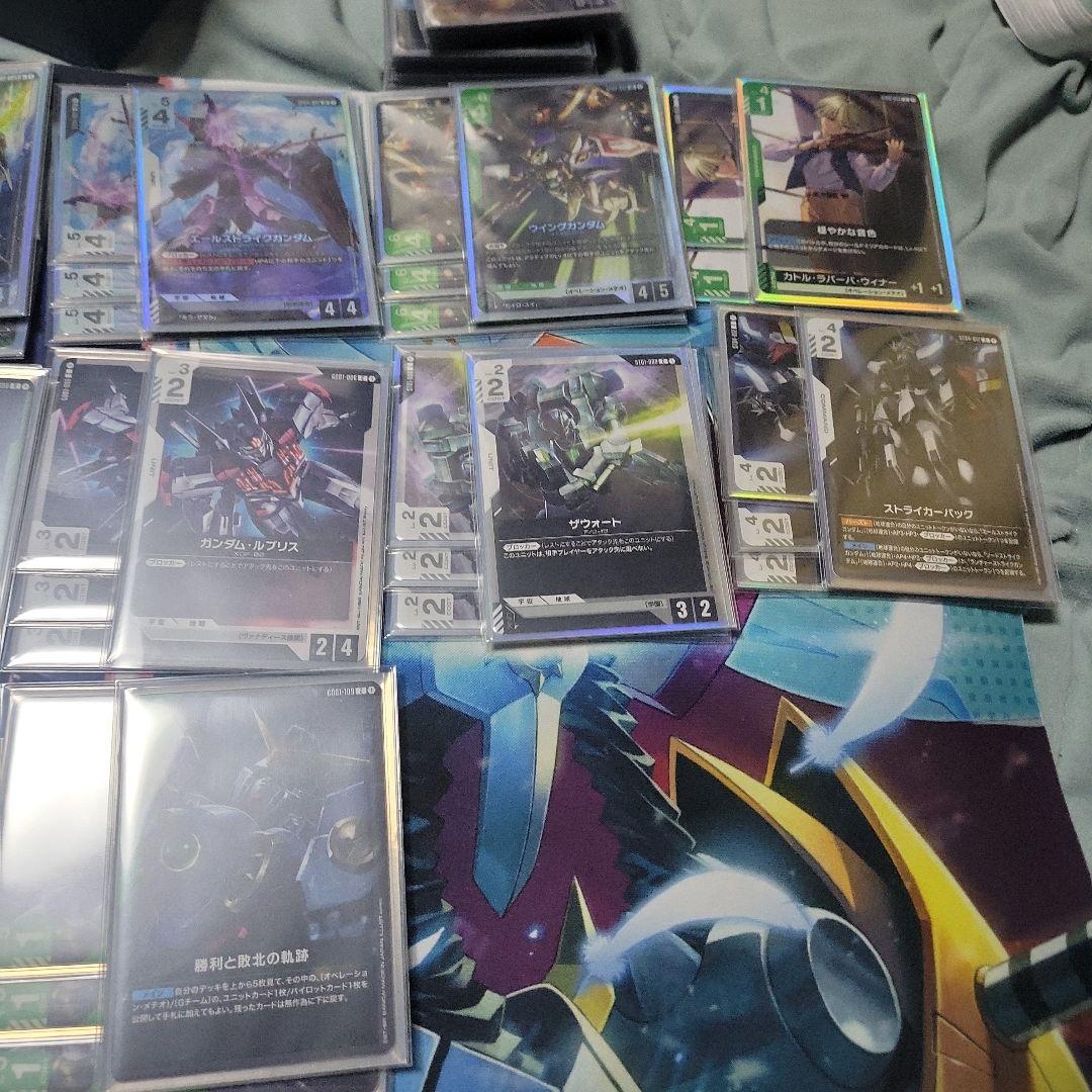 ガンダムカード　緑白ウイングガンダムデッキ