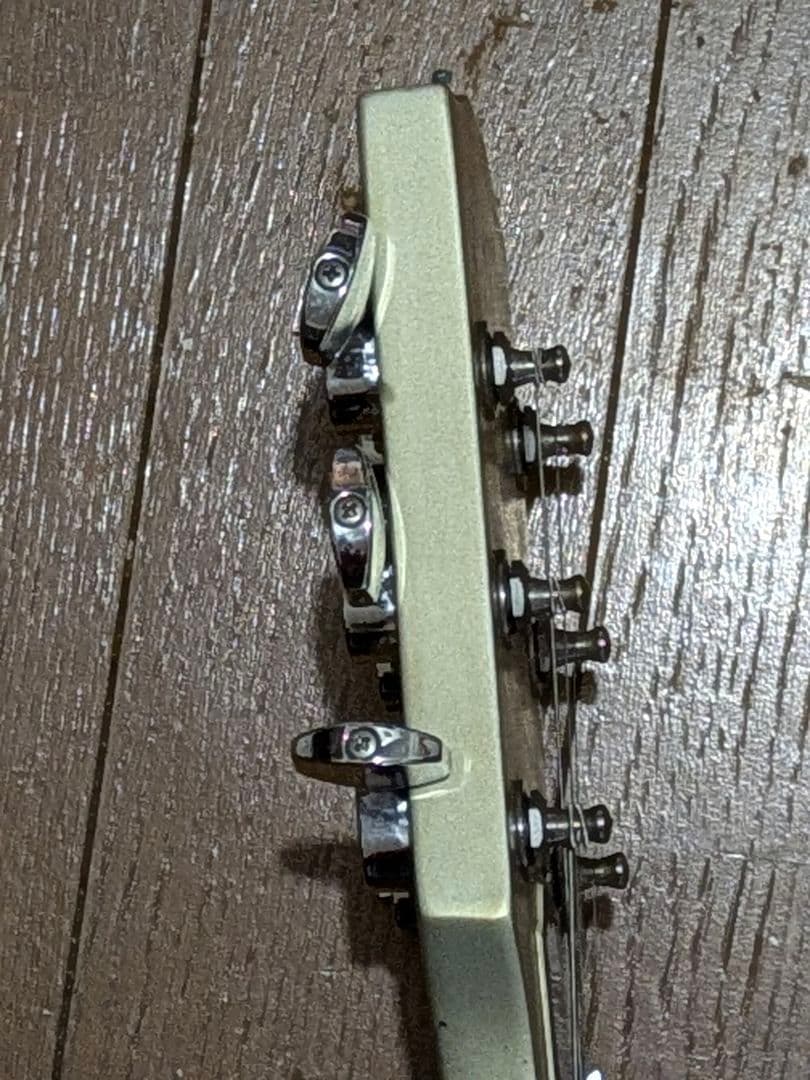 グラスルーツ Grass Roots レスポールタイプ ロック式