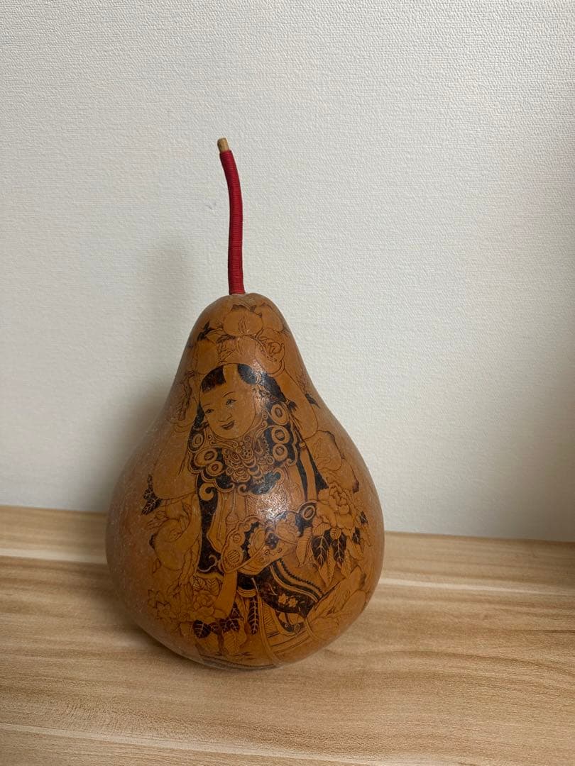 手彫りひょうたん 置物